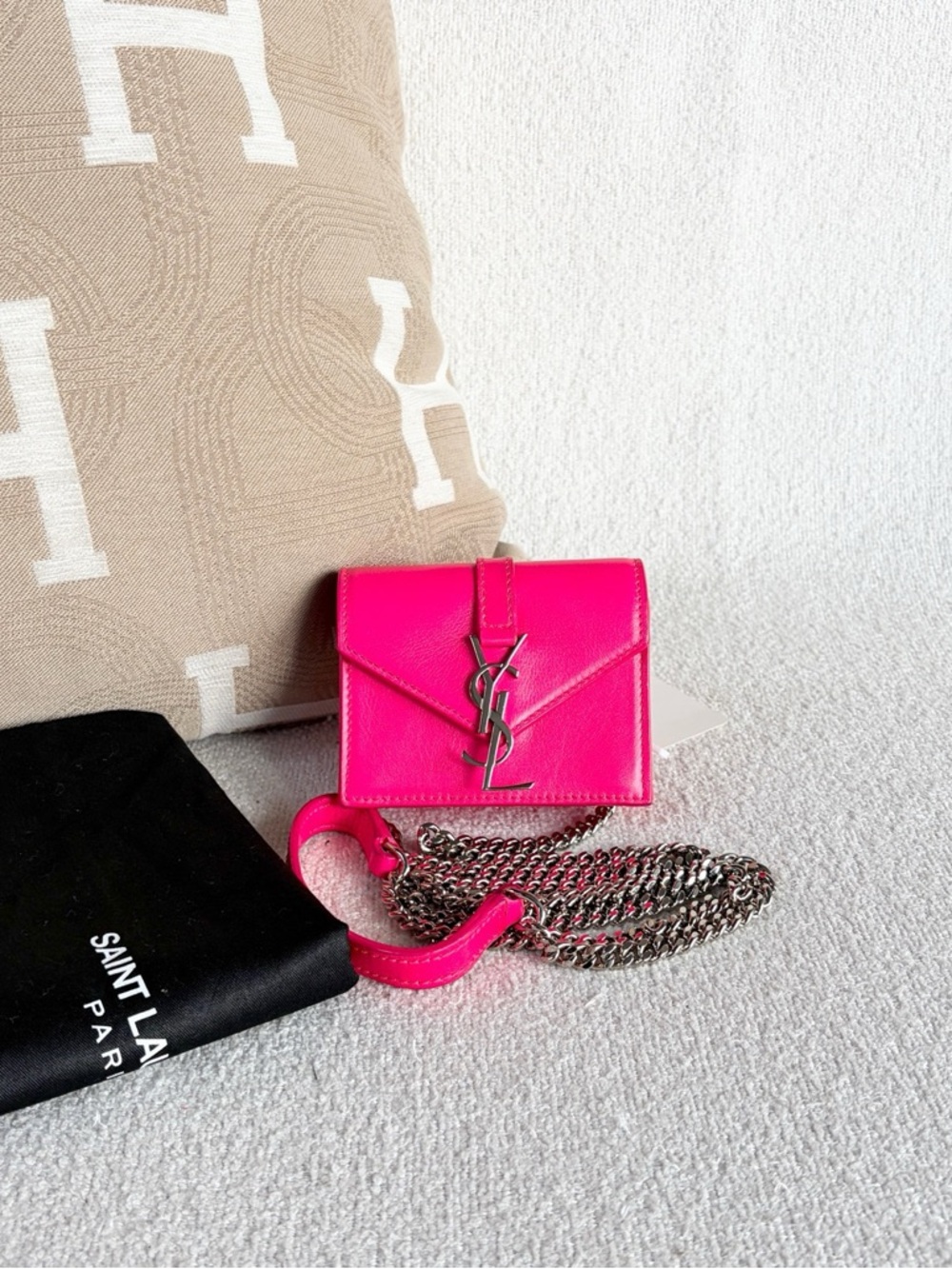 Saint Laurent | Mini Envelope Bag Barbie Pink | Excellent Condition